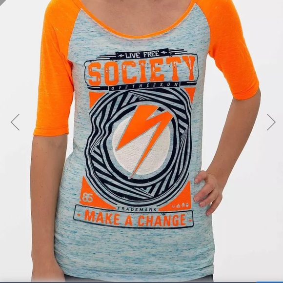 Buckle Society Crawl Tee size L - Picture 10 of 10